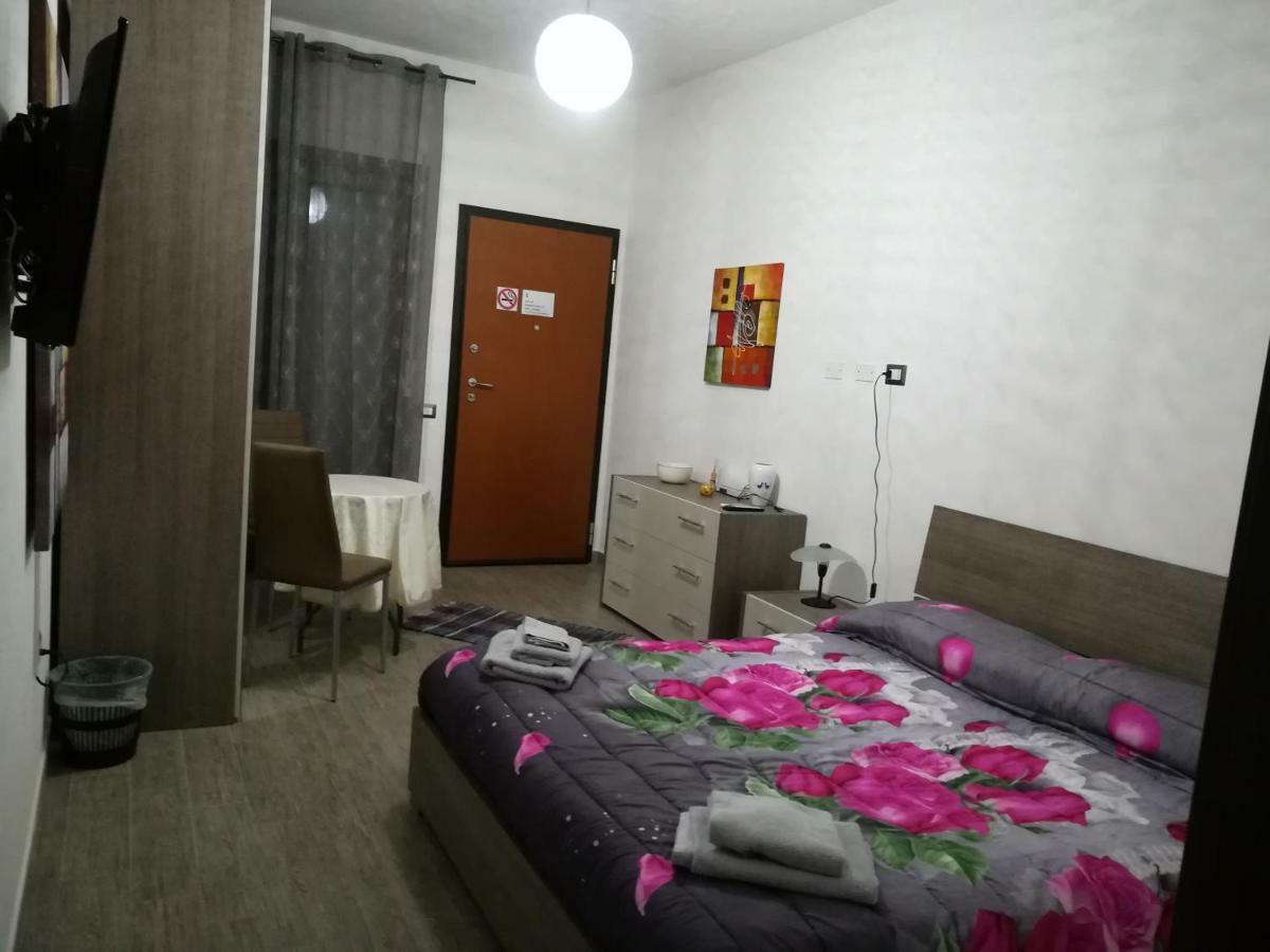 Rooms Loru Sestu Exterior foto